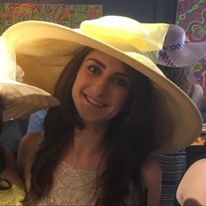 Meet your Posher, Natasha